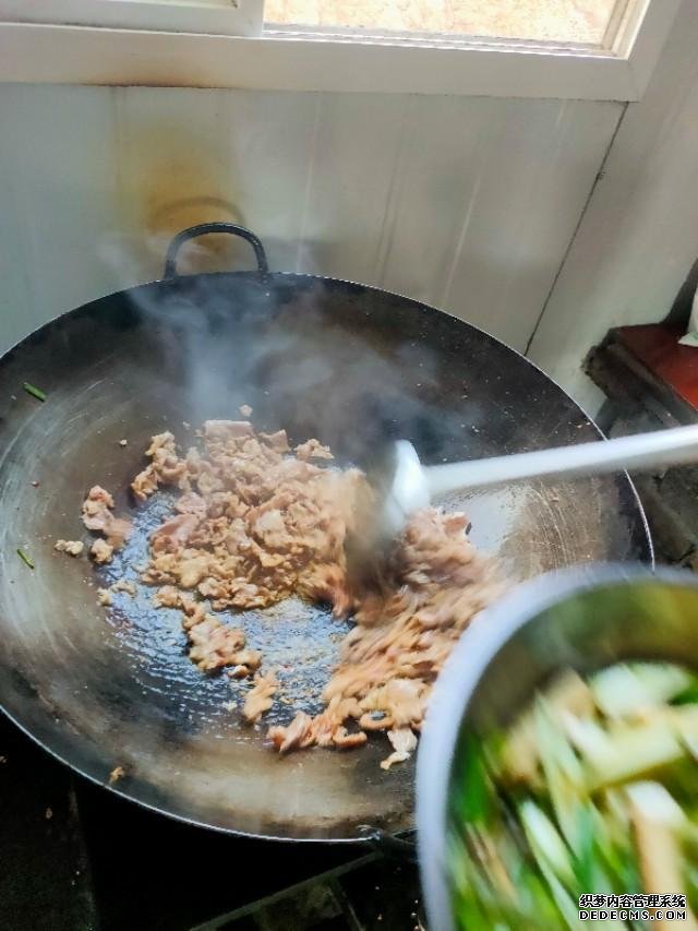工地農民工，必備的下飯菜，安逸