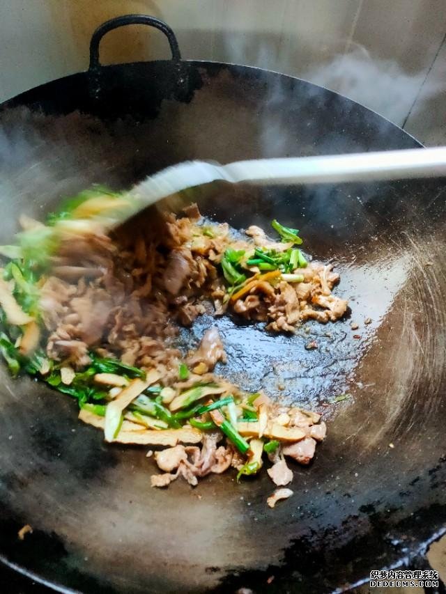 工地農民工，必備的下飯菜，安逸