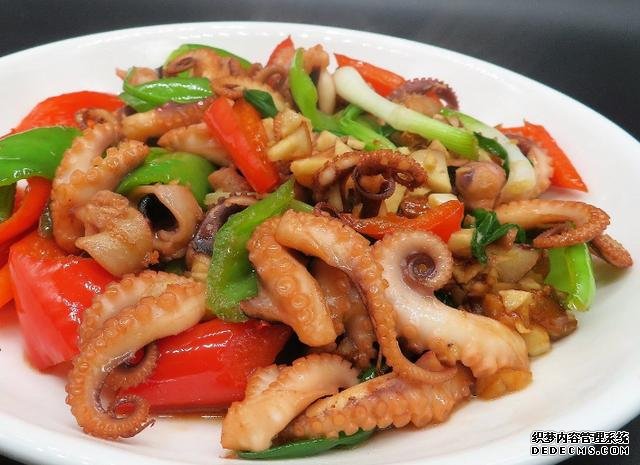 這種海鮮價格不貴，簡單炒一炒即可，味美多滋口感特棒