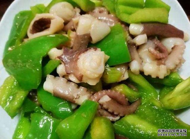這種海鮮價格不貴，簡單炒一炒即可，味美多滋口感特棒