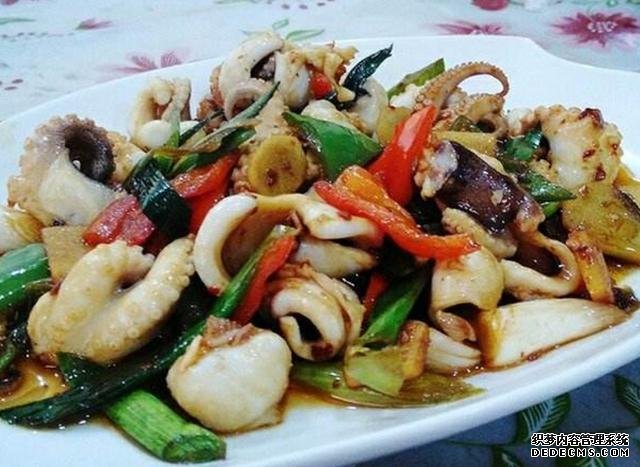 這種海鮮價格不貴，簡單炒一炒即可，味美多滋口感特棒