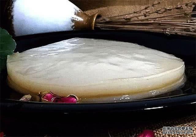 這種北方稀奇物美食，看著像一塊“肥肉”，上年紀(jì)的人才看懂