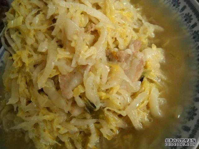 酸菜的做法大全，16種酸菜的做法，酸爽好吃。