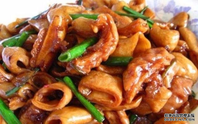 中國以“臭”為美的4種美食，臭豆腐上榜，吃過的都是“勇士”