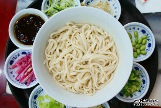在北方人眼里，這四碗面才叫做面，其他的只能稱(chēng)之為方便面