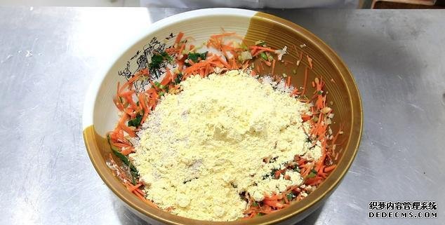 蔬菜窩窩頭這么做才好吃，新穎又好吃，大人孩子都愛(ài)吃，簡(jiǎn)單易學(xué)