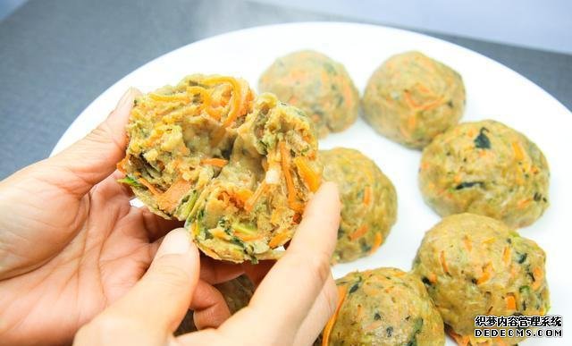 蔬菜窩窩頭這么做才好吃，新穎又好吃，大人孩子都愛(ài)吃，簡(jiǎn)單易學(xué)