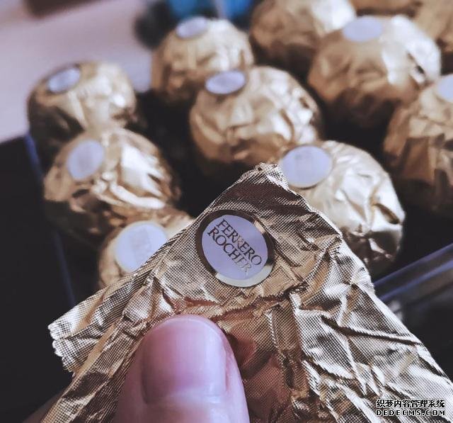 學生黨“敢看不敢買”的四種零食，心中愛到不行，奈何要價太高