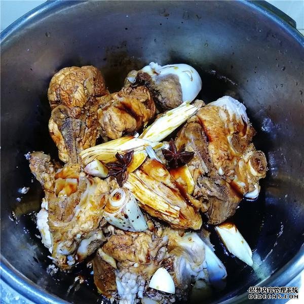 老公隔三差五就饞這菜，1斤才12元，比紅燒肉香多了，1周吃1次