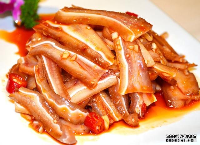 15道葷菜熱菜做法，10道涼菜下酒菜做法，簡(jiǎn)單易做，待客備用