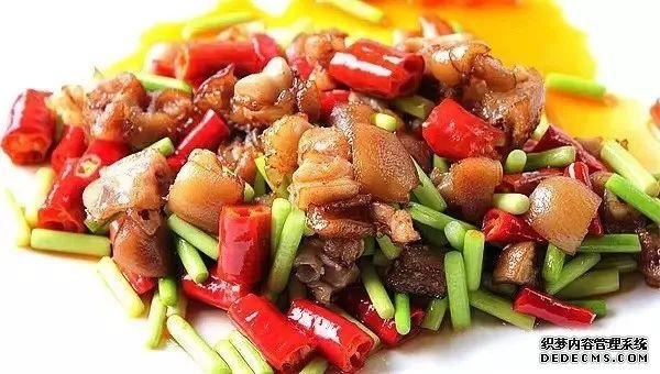 九道美味農(nóng)家菜，鮮香味足，下飯一流！