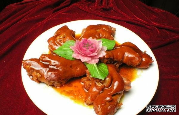 10款下酒小涼菜的做法。節(jié)日宴會(huì)上的10款下酒小涼菜。