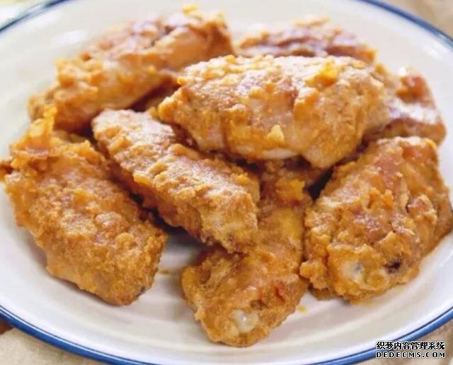 心情不好試試幾道家常下酒菜，做法簡(jiǎn)單，鮮香入味，喝兩杯解解悶