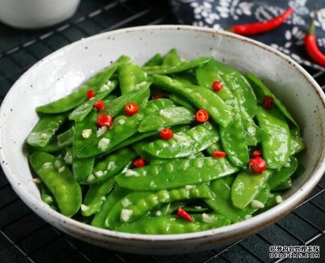 酸辣開胃，好吃到爆的檸檬鳳爪，酸酸辣辣入口爽脆追劇必備