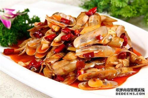 這幾道美食配上啤酒，相當(dāng)不錯，越吃越有味