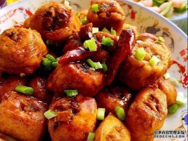 辣椒炒肉末，清蒸鱸魚(yú)，青椒炒豬肚，釀豆腐泡這幾道家常菜的做法