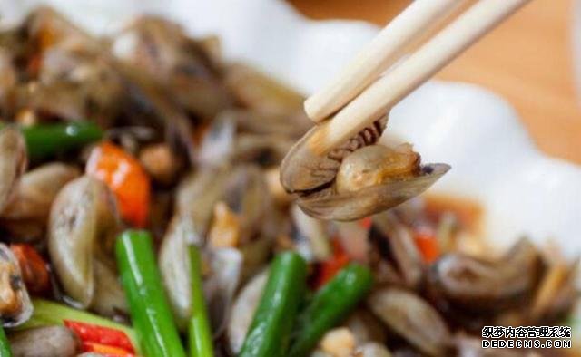 這種美食一兩肉，南方人從小吃到膩，北方人很少吃