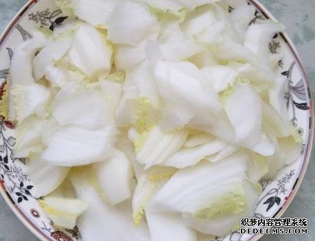 飯店做的醋溜白菜為啥好吃？學(xué)會(huì)小訣竅，自己在家做，成本2塊錢(qián)