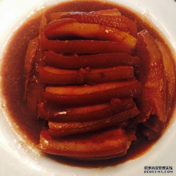 年夜飯推薦：腐乳扣肉，蔥油拌海帶，糖醋排骨的做法
