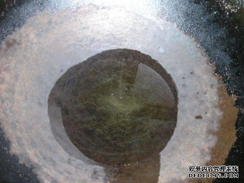 家庭版自制水煮肉，肉嫩軟滑，麻辣鮮香，每次做都不夠吃