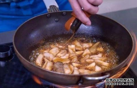 天天吃蠔油，你知道“蠔油”是什么做的嗎？