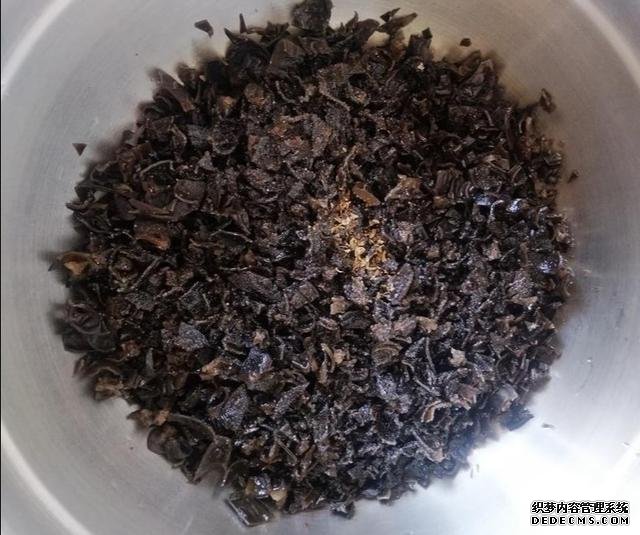 不用一滴油做出來的木耳，一上桌瞬間就被吃光光