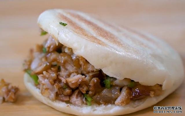 肉夾饃在家輕松做，饃香肉更香，一看就會，咋做都不廢！