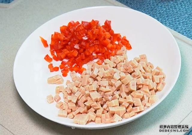土豆餅最簡單好吃的做法，外酥里嫩，鮮香又營養(yǎng)，全家人都喜歡