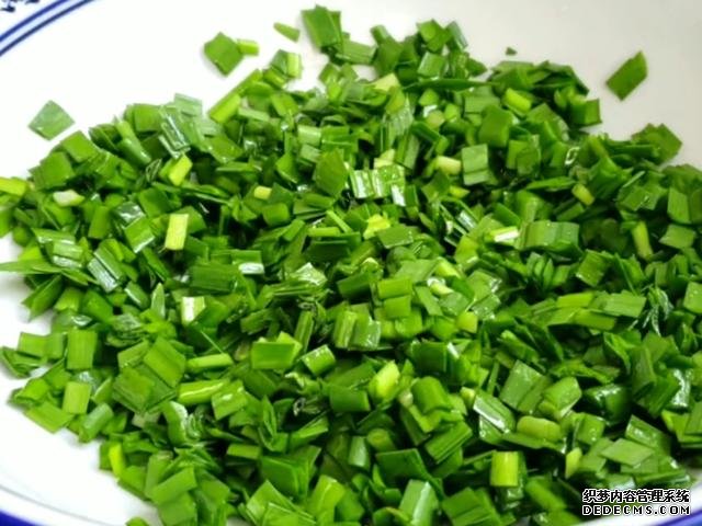 春天超火的懶人包子，不用發(fā)面，包好直接蒸，出鍋就被搶光