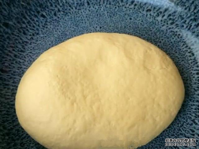 春天超火的懶人包子，不用發(fā)面，包好直接蒸，出鍋就被搶光