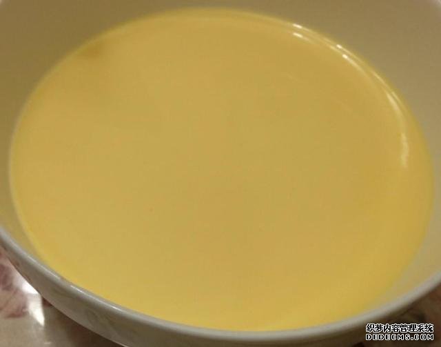 教你不用淡奶油做蛋撻，做法用料都超簡(jiǎn)單，想吃不用出去買了