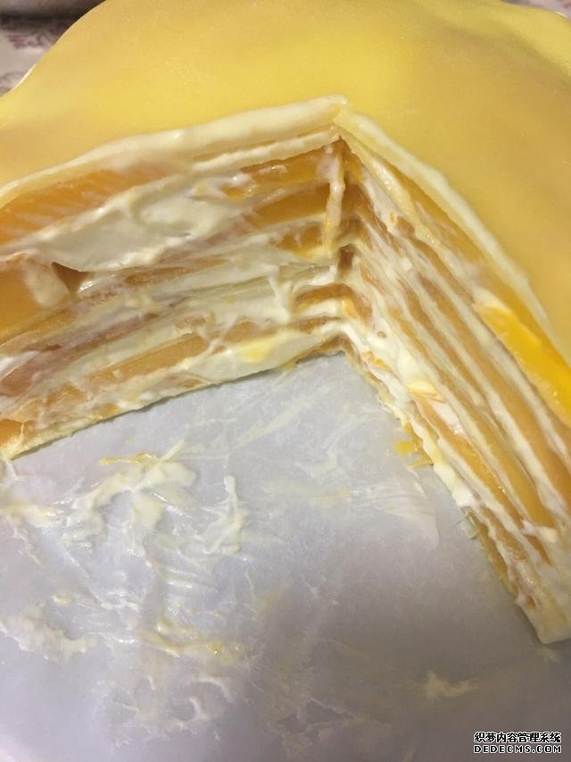 清爽的芒果千層蛋糕，吃了還想吃，再也不用買，一個平底鍋搞定。