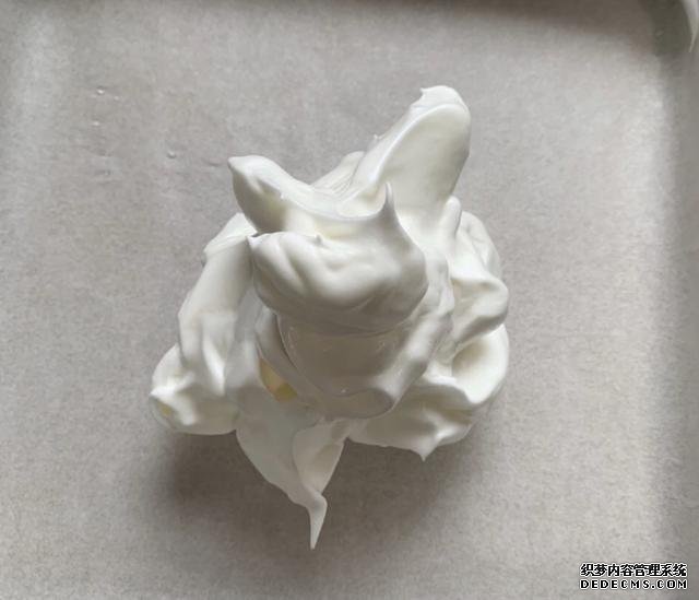 全蛋白舒芙蕾，低糖無油，超輕盈的口感，好吃到爆