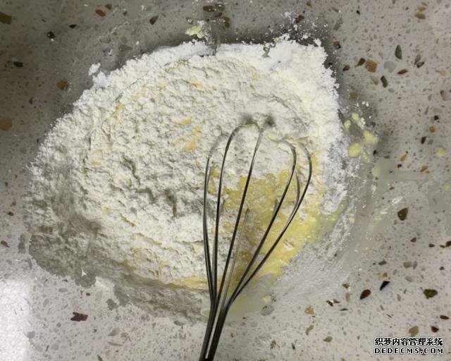 雞蛋這么美味的做法，估計沒有人嘗試過，在國外可是很流行