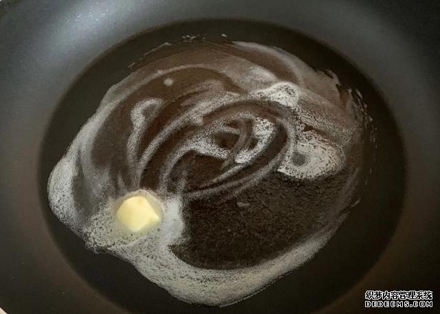自制全網(wǎng)最火的漏奶華，簡直跟茶餐廳一模一樣
