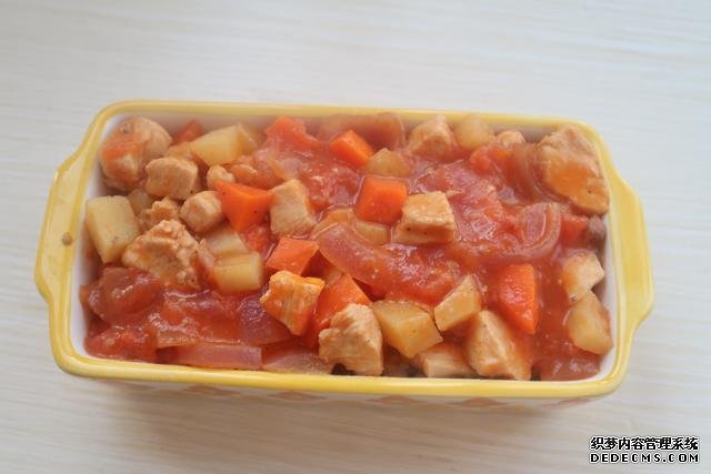 芝士控不可錯(cuò)過的番茄雞肉焗飯，無敵拉絲