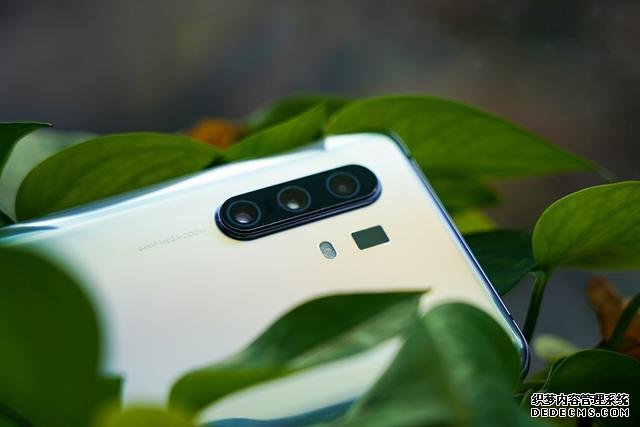 雙模5G直降300元！4350mAh+AMOLED屏+8GB，網(wǎng)友：終于等到了