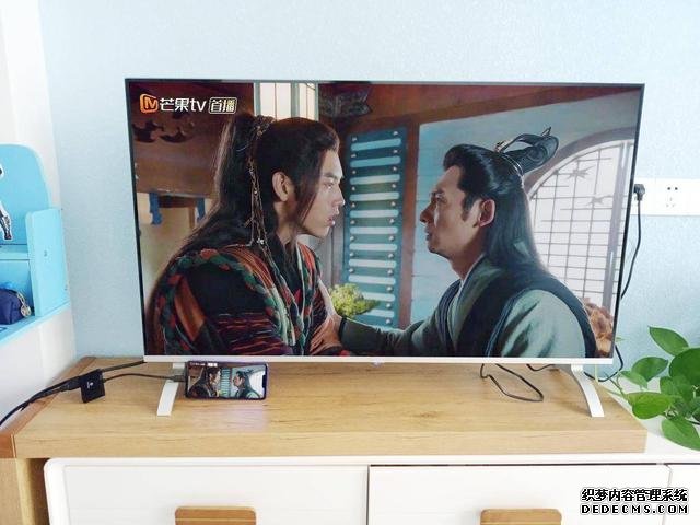做個(gè)抬頭黨，畢亞茲Type-C轉(zhuǎn)HDMI、VGA轉(zhuǎn)換器給你大屏追劇體驗(yàn)