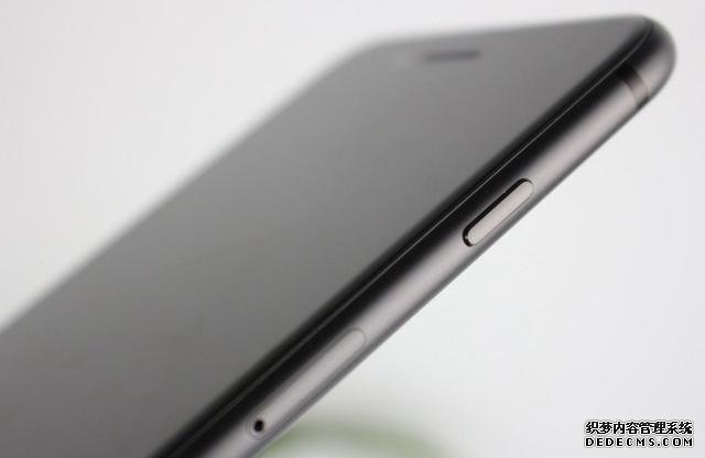 從4999降至3799，最便宜的大屏iPhone，128GB+iOS13