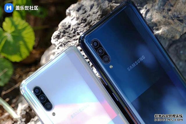 三星Galaxy A90 5G仍然在售：2699元買5G新旗艦還是買它？