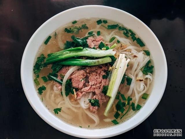 一天到底該吃兩頓還是三頓？營(yíng)養(yǎng)專家從專業(yè)角度給出了答案
