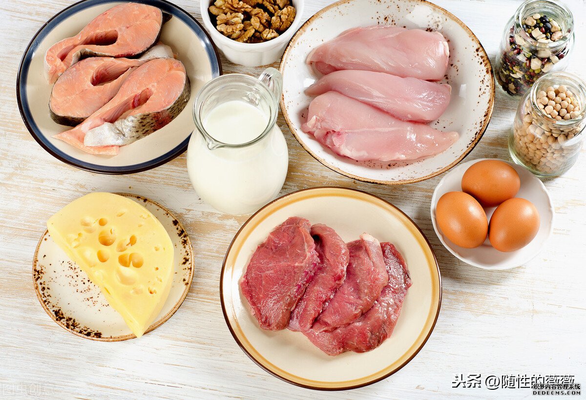 骨質(zhì)流失在30多歲時開始！預(yù)防骨質(zhì)疏松，不是只喝牛奶那么簡單